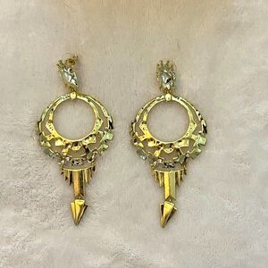 Kendra Scott Shiva Statement Earrings in Gold